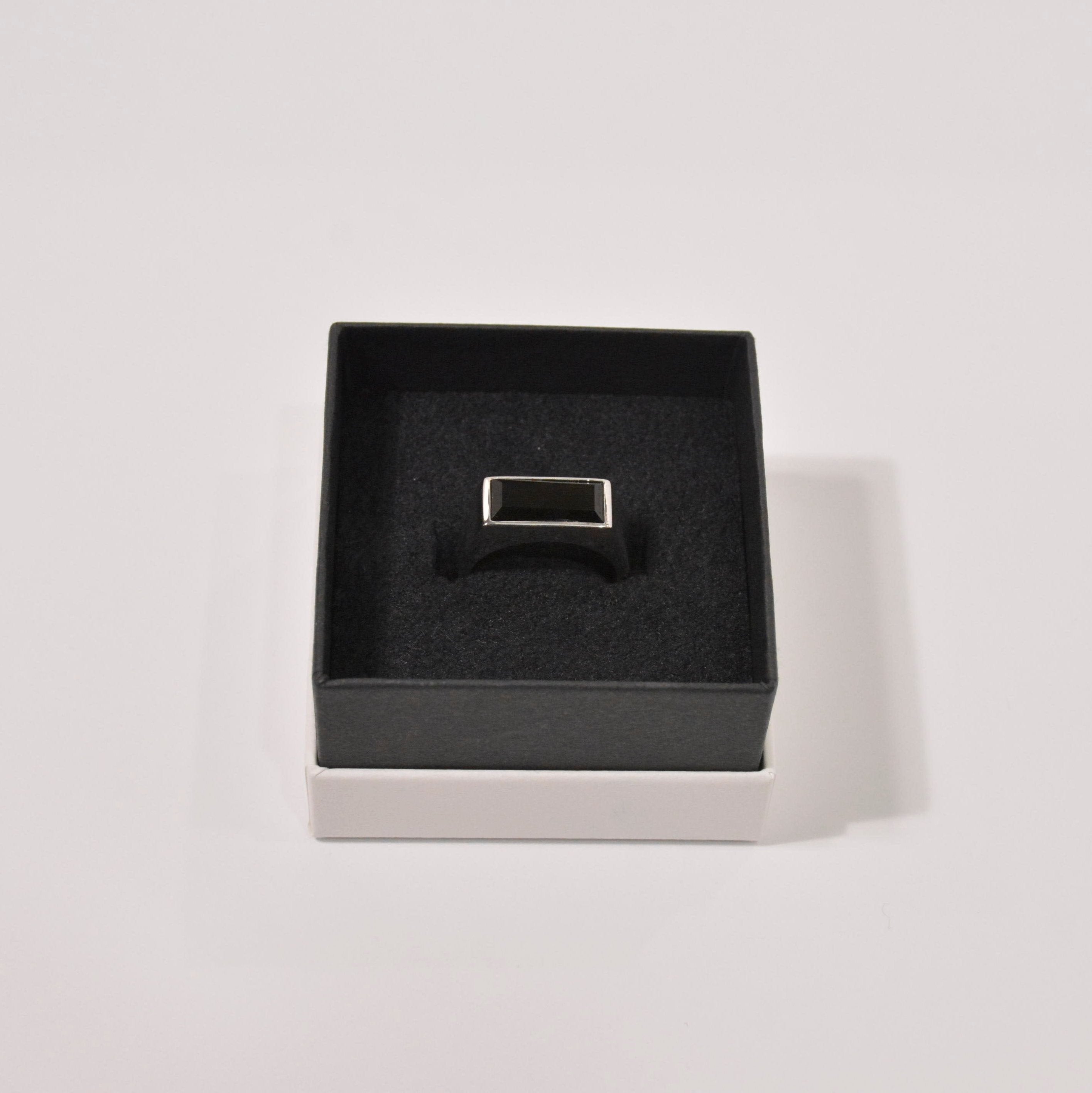 Onyx(オニキス)Ring