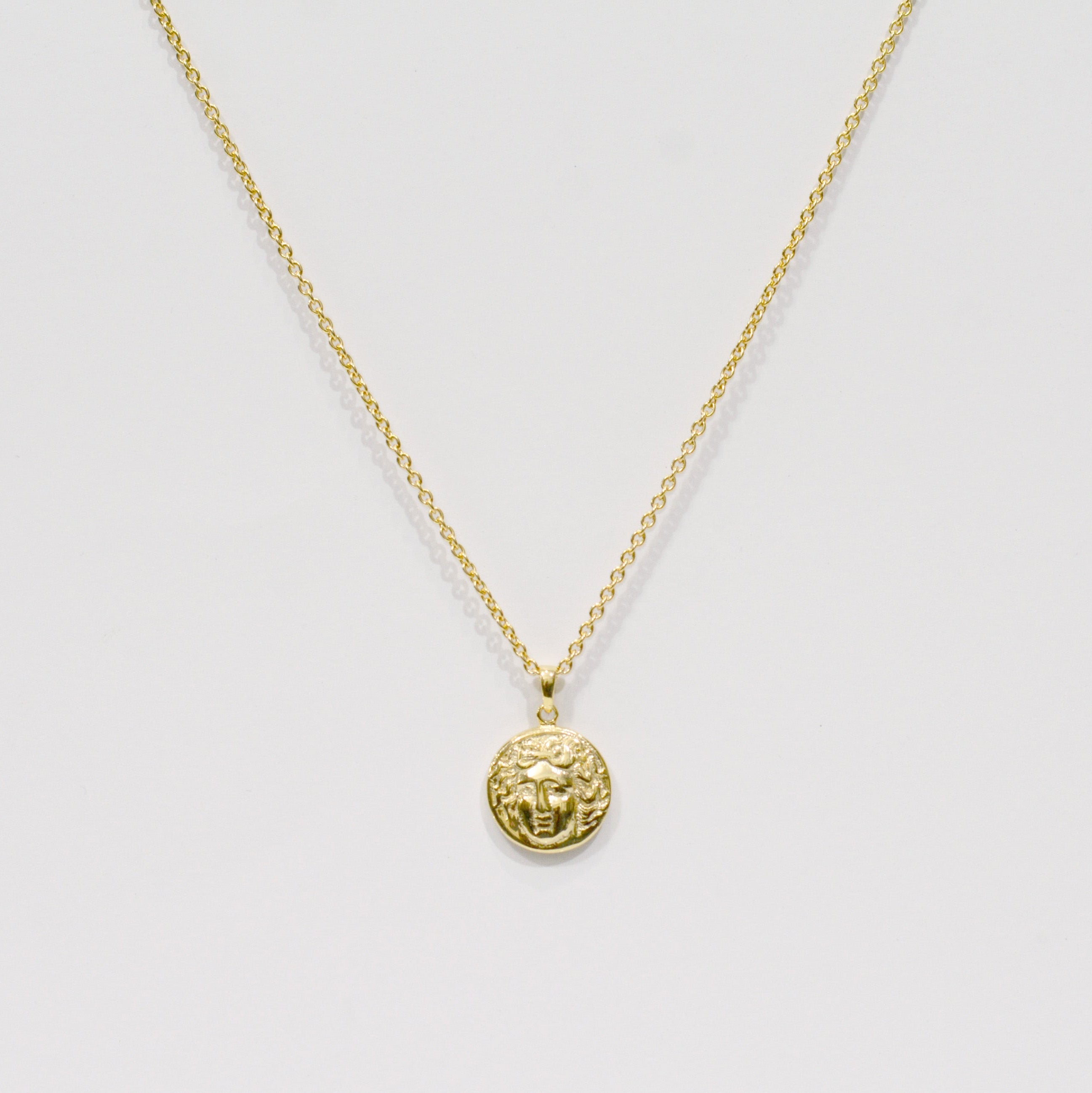 Gold coin necklace 01 bold
