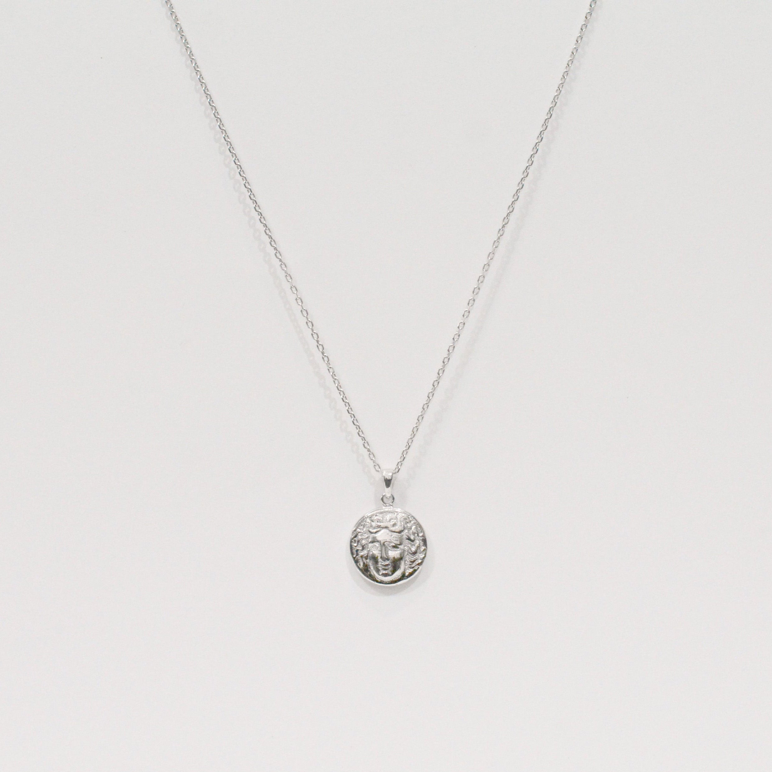 Silver coin necklace 01 thin