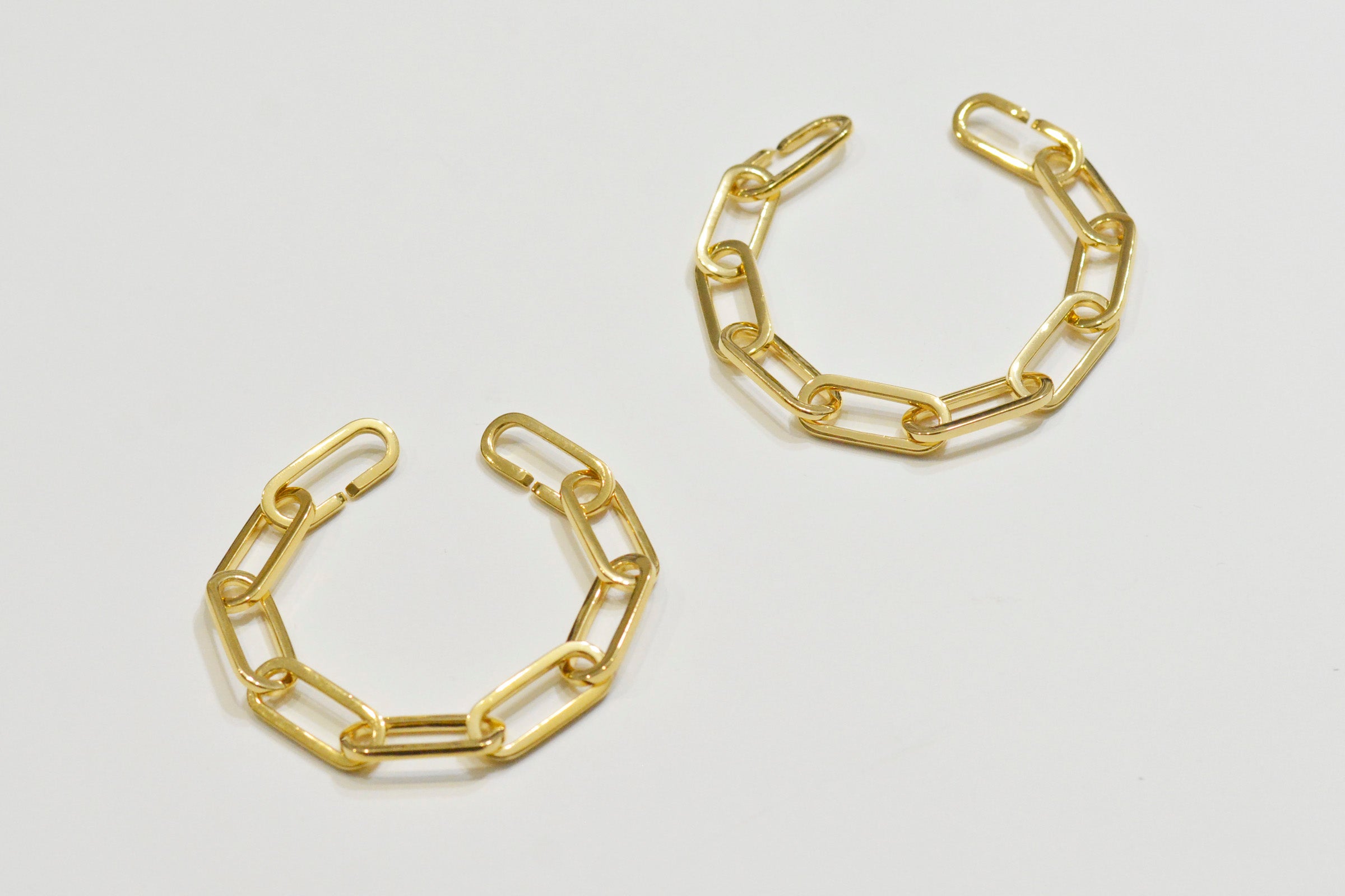 Gold Oval Chain Bracelet