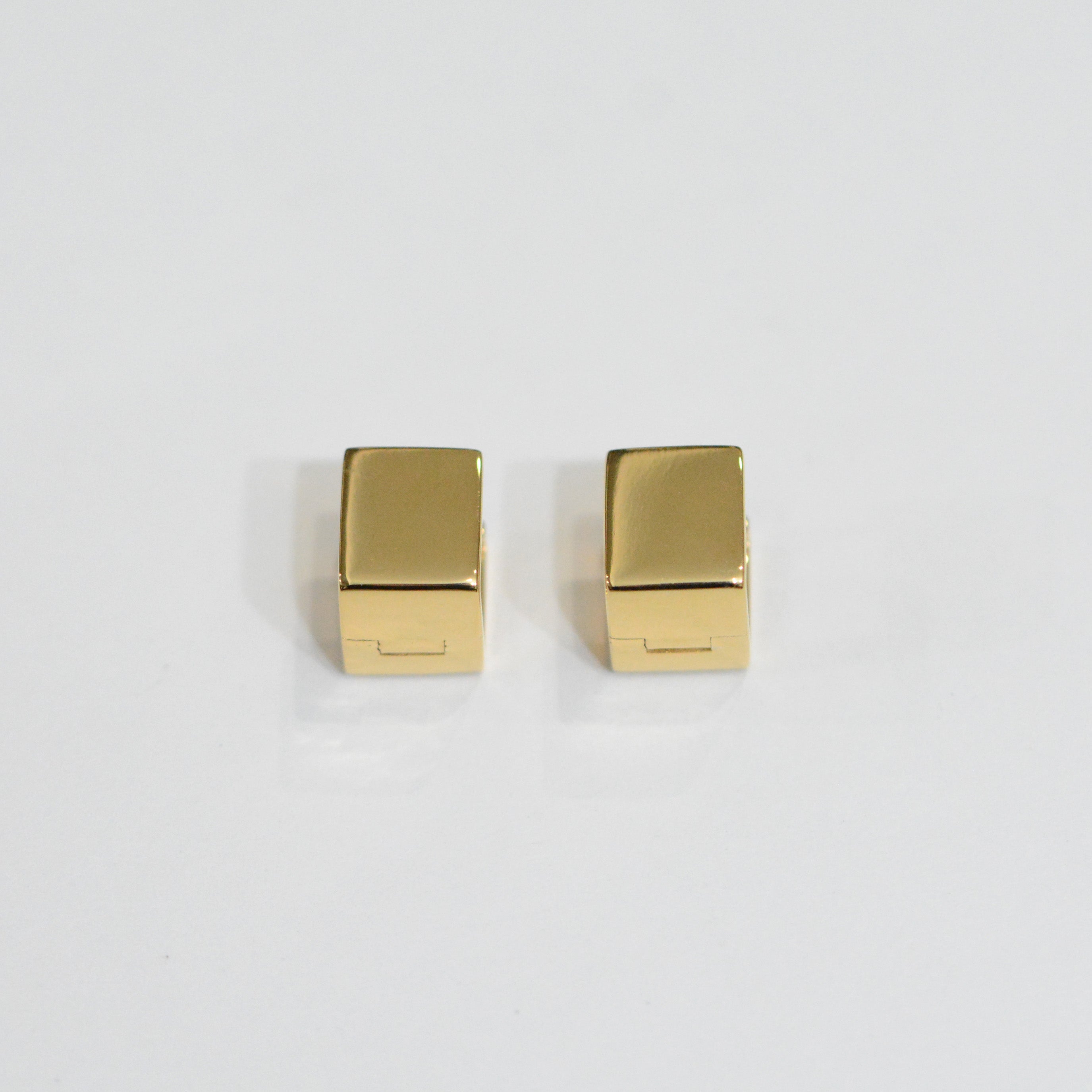 Gold Cube Pierce