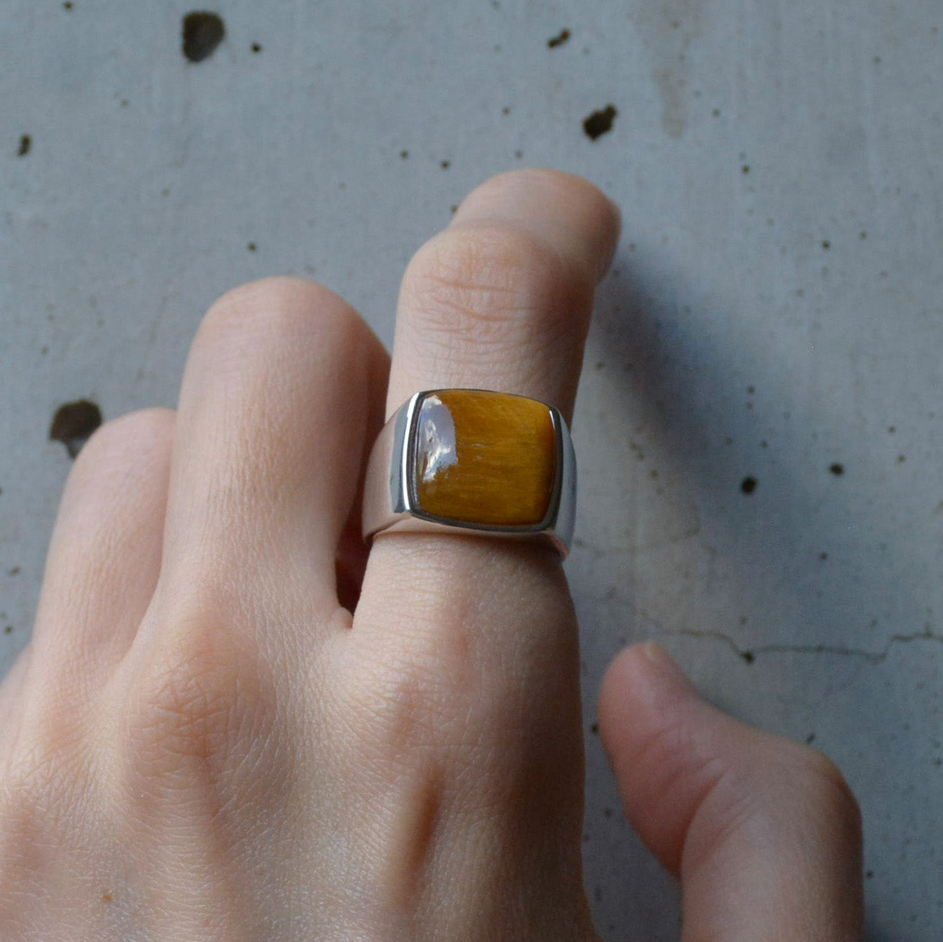 Tiger eye(タイガーアイ)Signet Ring