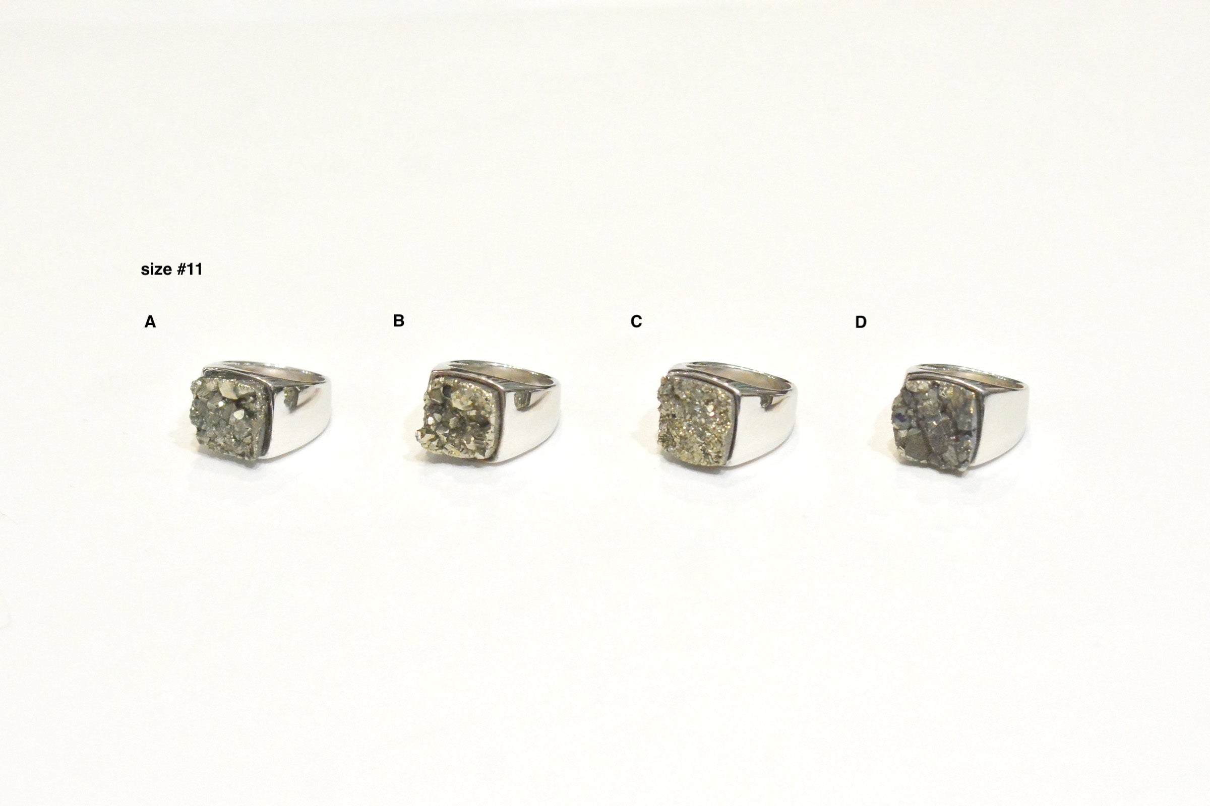 Pyrite（パイライト）Signet Ring