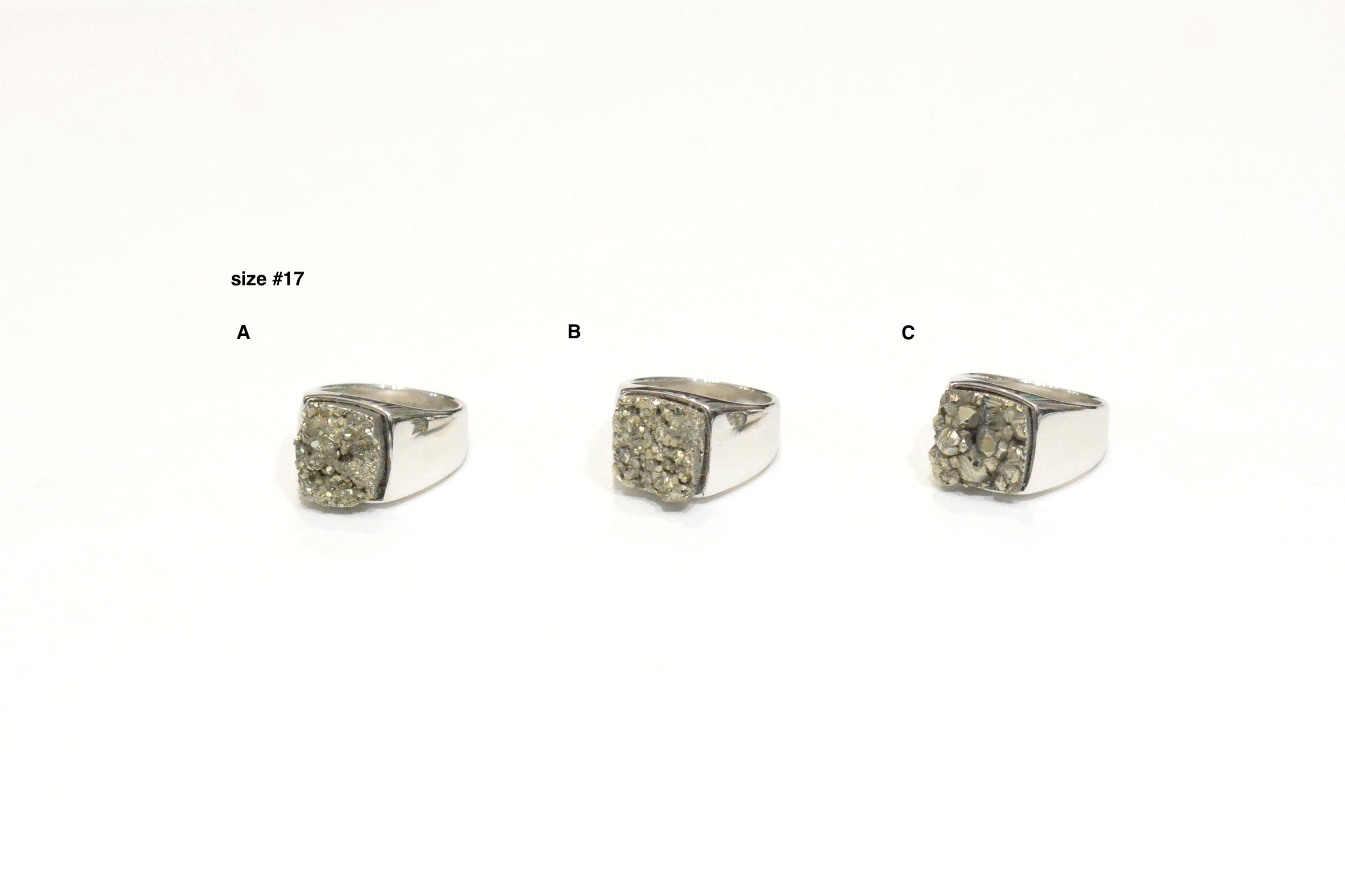 Pyrite（パイライト）Signet Ring