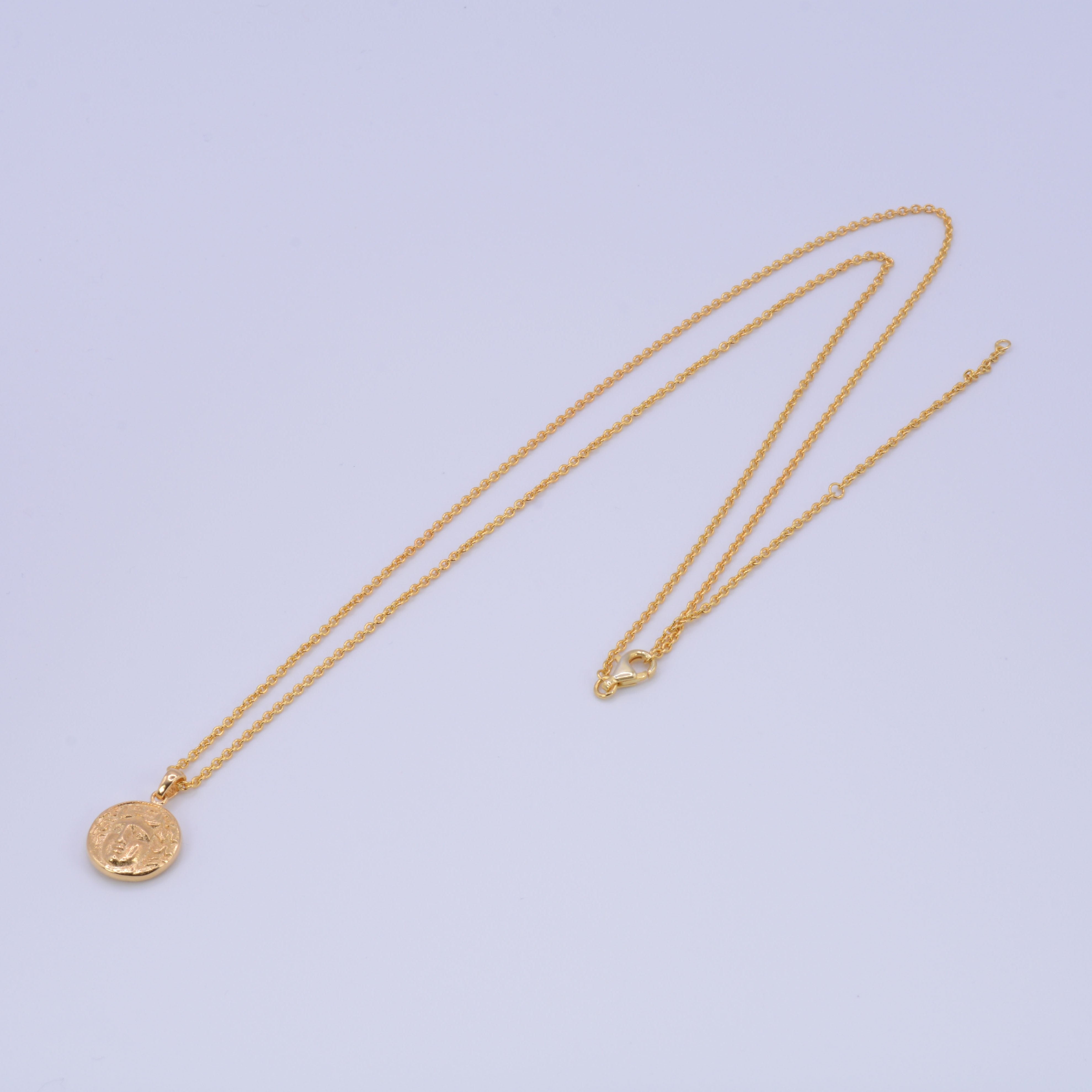 Gold coin necklace 01 bold